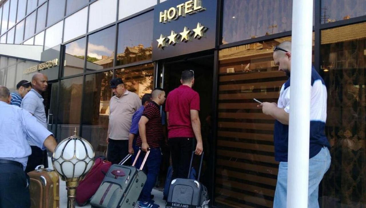 North West Hotel Baku Exteriör bild
